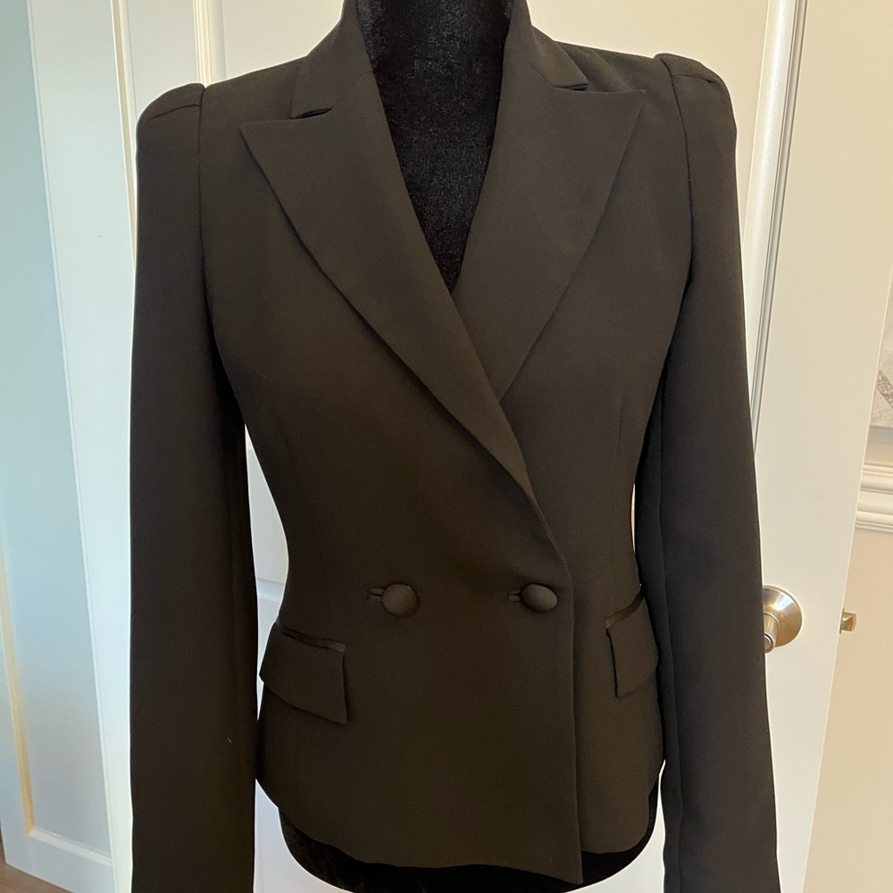 Black jacket by Tara Jarmon
